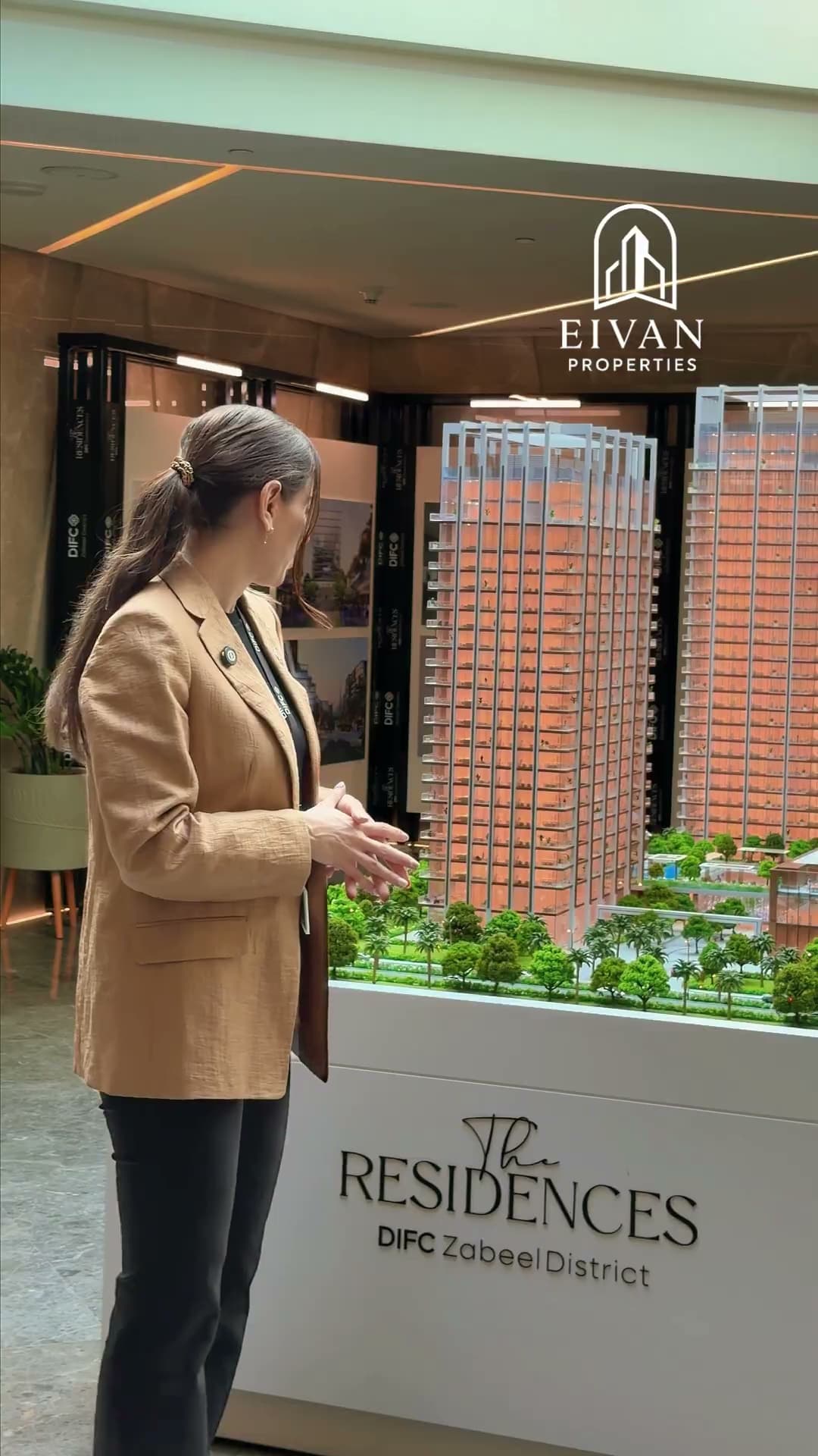 Binghatti Cullinan & DIFC Video Frame 1